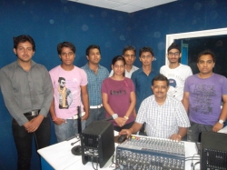 Prayas Finalist at Radio dhum with GIIT Director